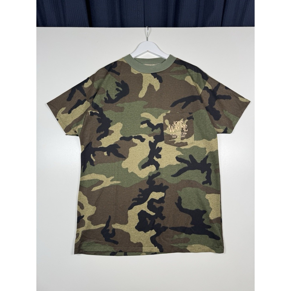 Vintage 80s John Wayne Camo Green Pocket T-Shirt Men's Large USA Made 50/50